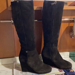 Prada brown suede boots